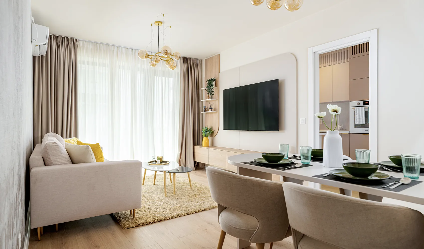 apartament cu 3 camere in hils titanium